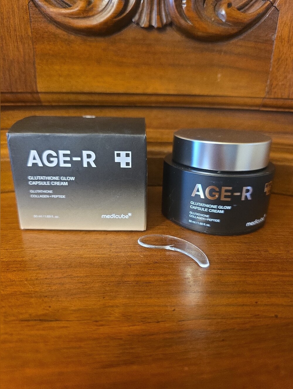 Medicube Age-R Glutathione Glow Capsule Cream, 1.69oz--NIB
